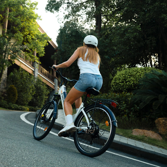 26" Electric Bike for Adults, Electric EBike with 7-Speed, Low-step-through Electric Bicycles ,Assisted up to 70km Ebike White | A32