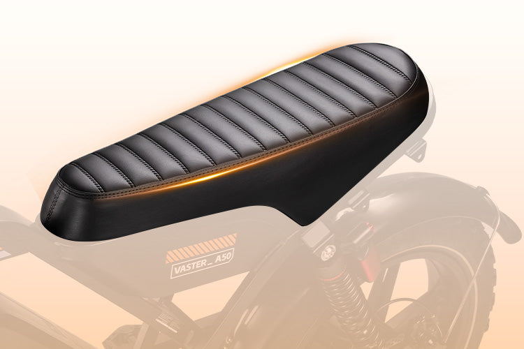 Extra-wide 570 mm saddle
